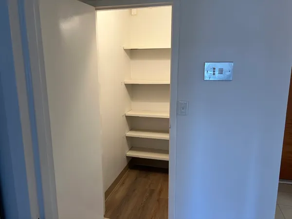 $2,400 | 1 Pond Street, Unit 8K, Winthrop, MA 02152