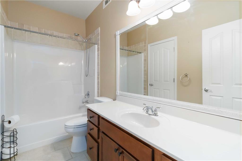 2776 Dolostone Way Dacula, GA 30019 - Photo 15 of 30