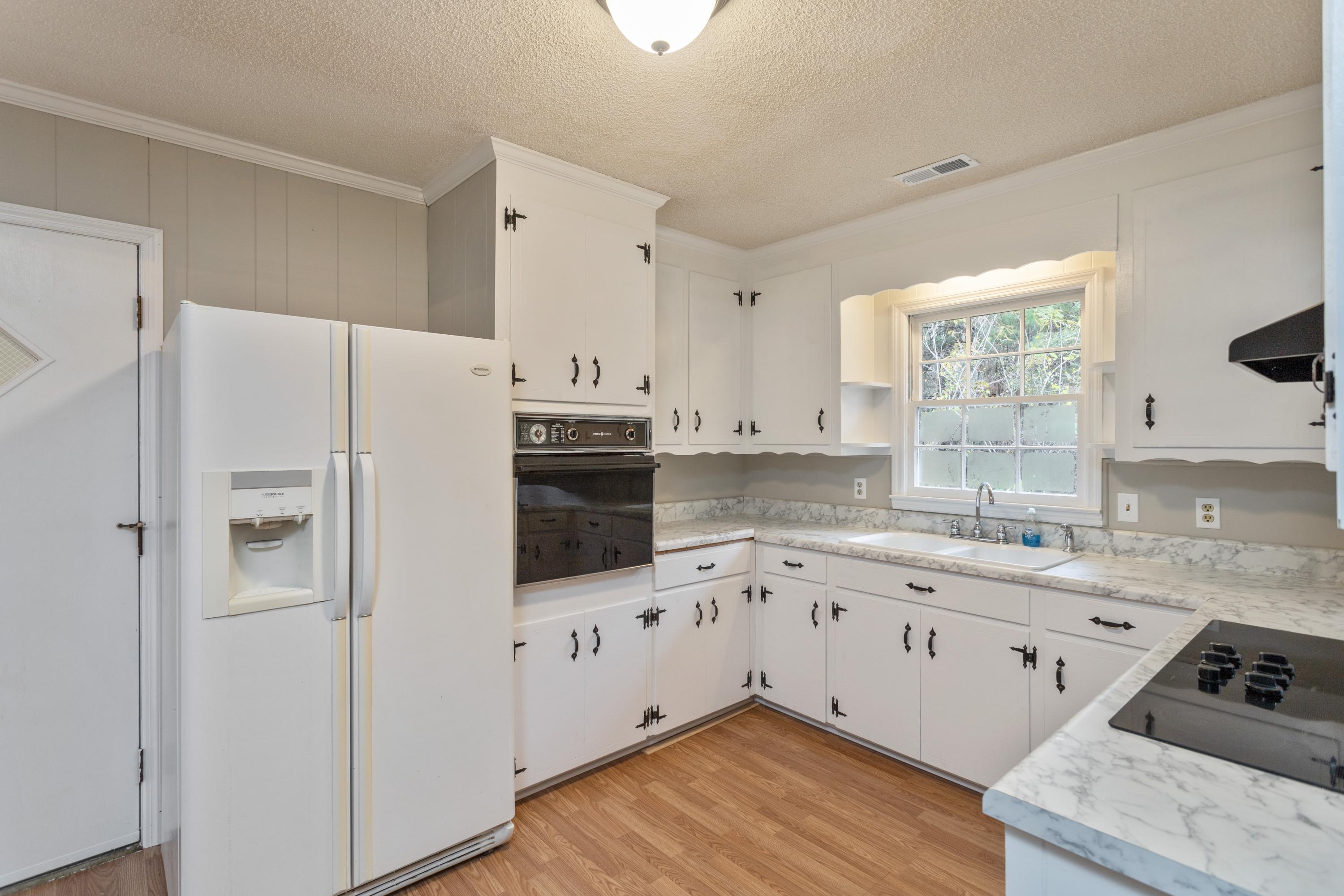 6432 Badham Drive Reevesville, SC 29471 - Photo 7 of 27 09_6432BadhamDr_2009_HiRes