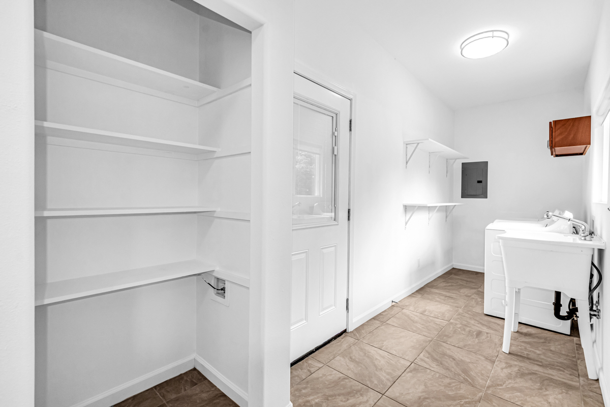 15-1136 Ama U Road Keaau, HI 96749 - Photo 12 of 25 a bathroom with a sink and a mirror