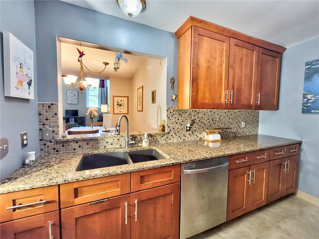 270 Latta Road, Unit UN111 Rochester, NY 14612 - Photo 13 of 40