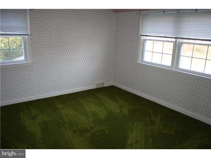 105 Shawnee Road Ardmore, PA 19003 - Photo 10 of 12 Bedroom 3