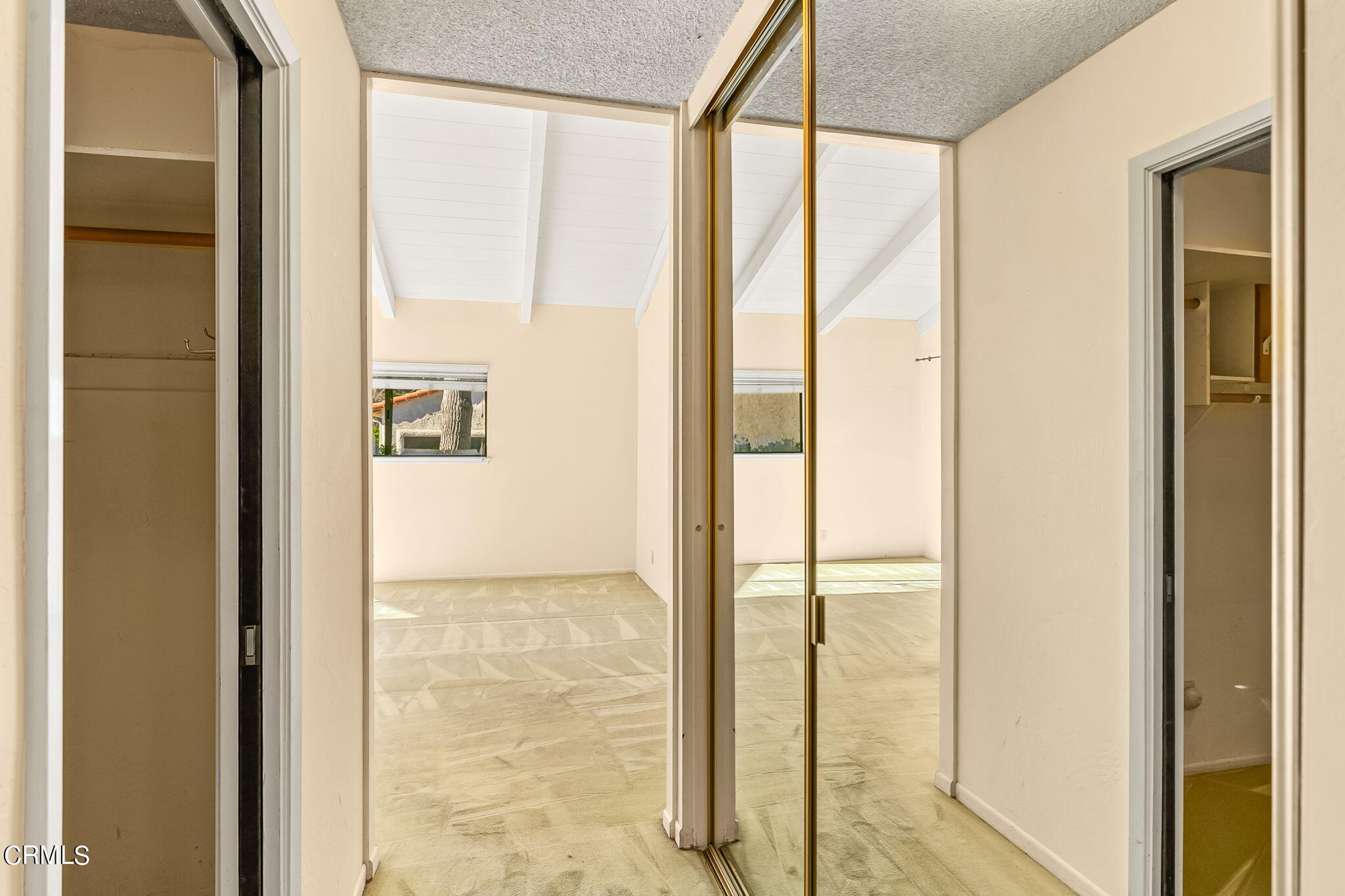 410 Church Road, Unit 17 Ojai, CA 93023 - Photo 11 of 24 17-web-or-mls-Upmarketmedia_410Chu-4