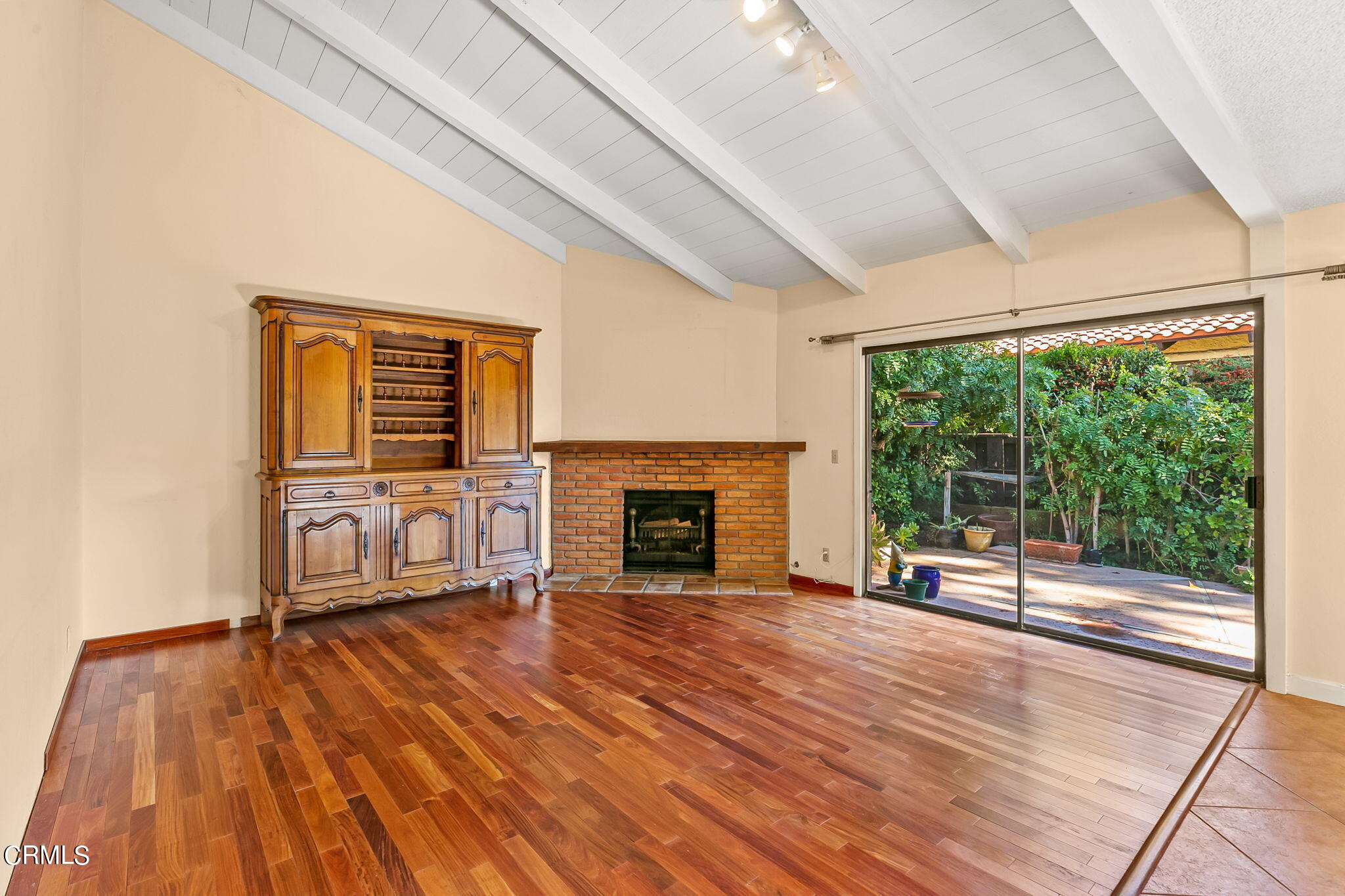 410 Church Road, Unit 17 Ojai, CA 93023 - Photo 4 of 24 7-web-or-mls-Upmarketmedia_410Chu-9