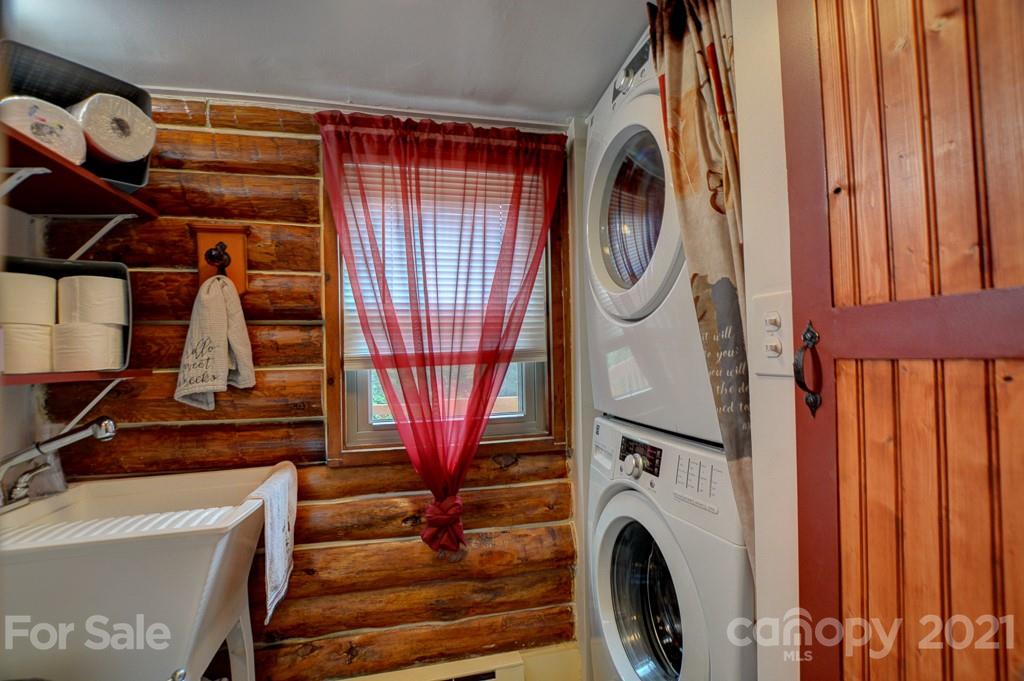 79 Rock Branch Road Fairview, NC 28730 - Photo 21 of 43 Gallery Image 21