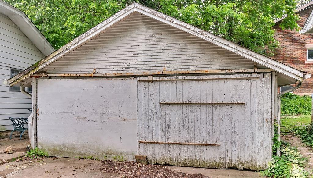 810 North Walnut Street Bloomington, IN 47404 - Photo 23 of 23