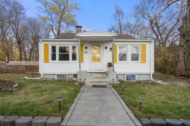 $350,000 | 41-39 Indiana Avenue, Cumberland, RI 02864