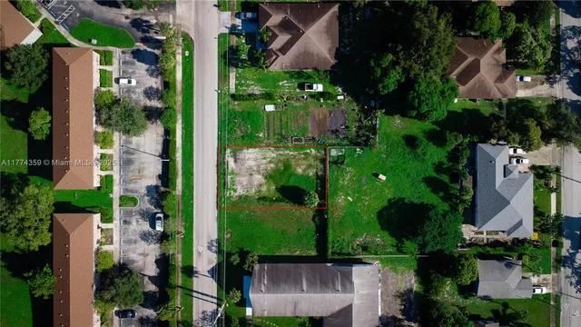 $148,000 | 440 Northwest 1st Terrace, Deerfield Beach, FL 33441