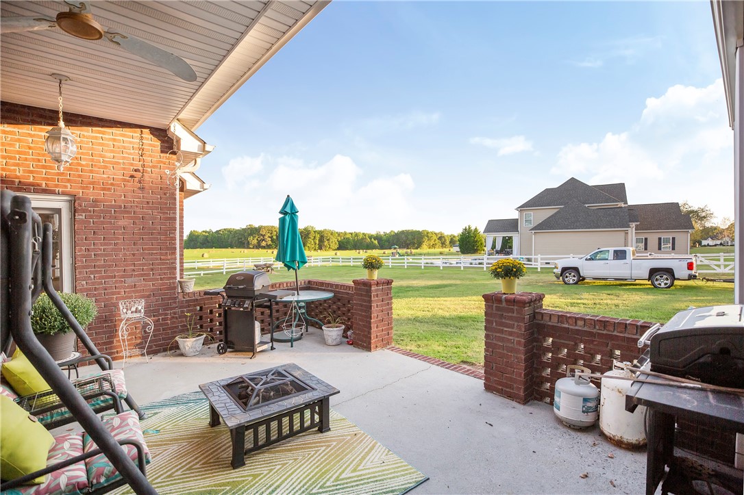 110 Lockaby Road Pelzer, SC 29669 - Photo 8 of 49