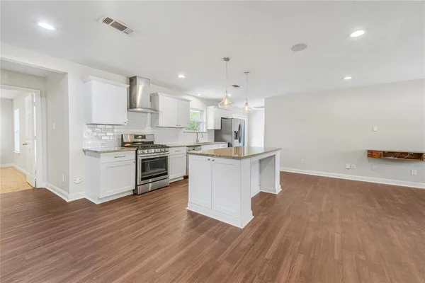 $3,250 | 3042 Amber Lane, Farmers Branch, TX 75234