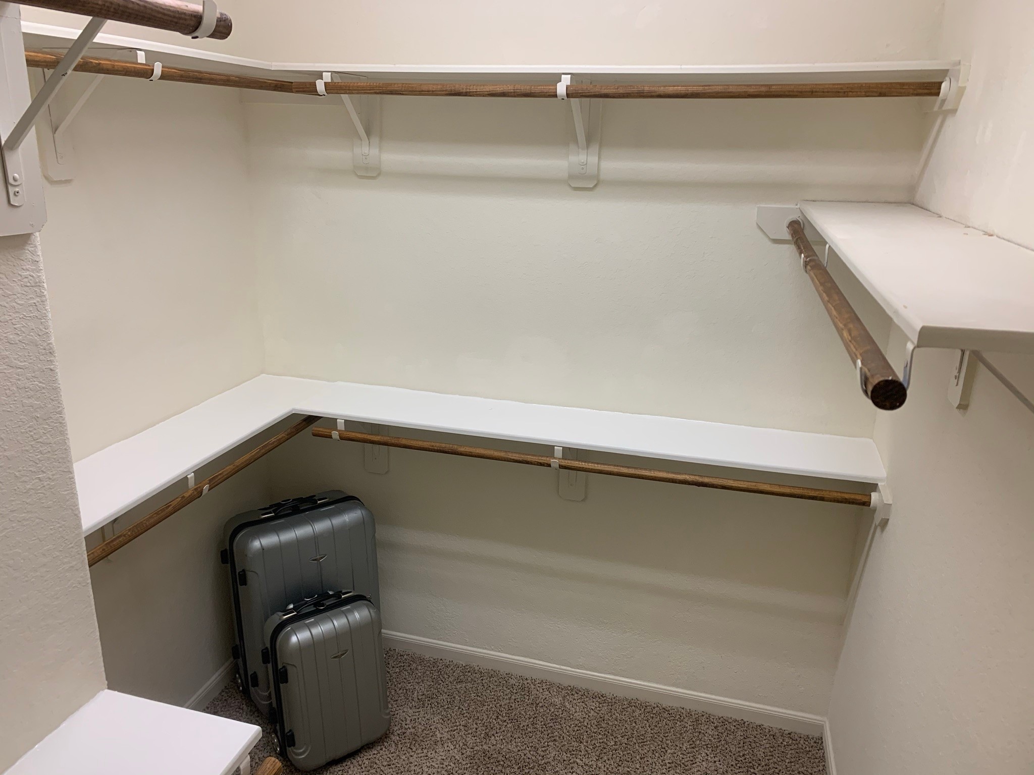 6819 Hunters Trace Lane Baytown, TX 77521 - Photo 21 of 32 a utility room with a washer and dryer