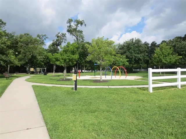 $2,579 | 6819 Hunters Trace Lane, Baytown, TX 77521