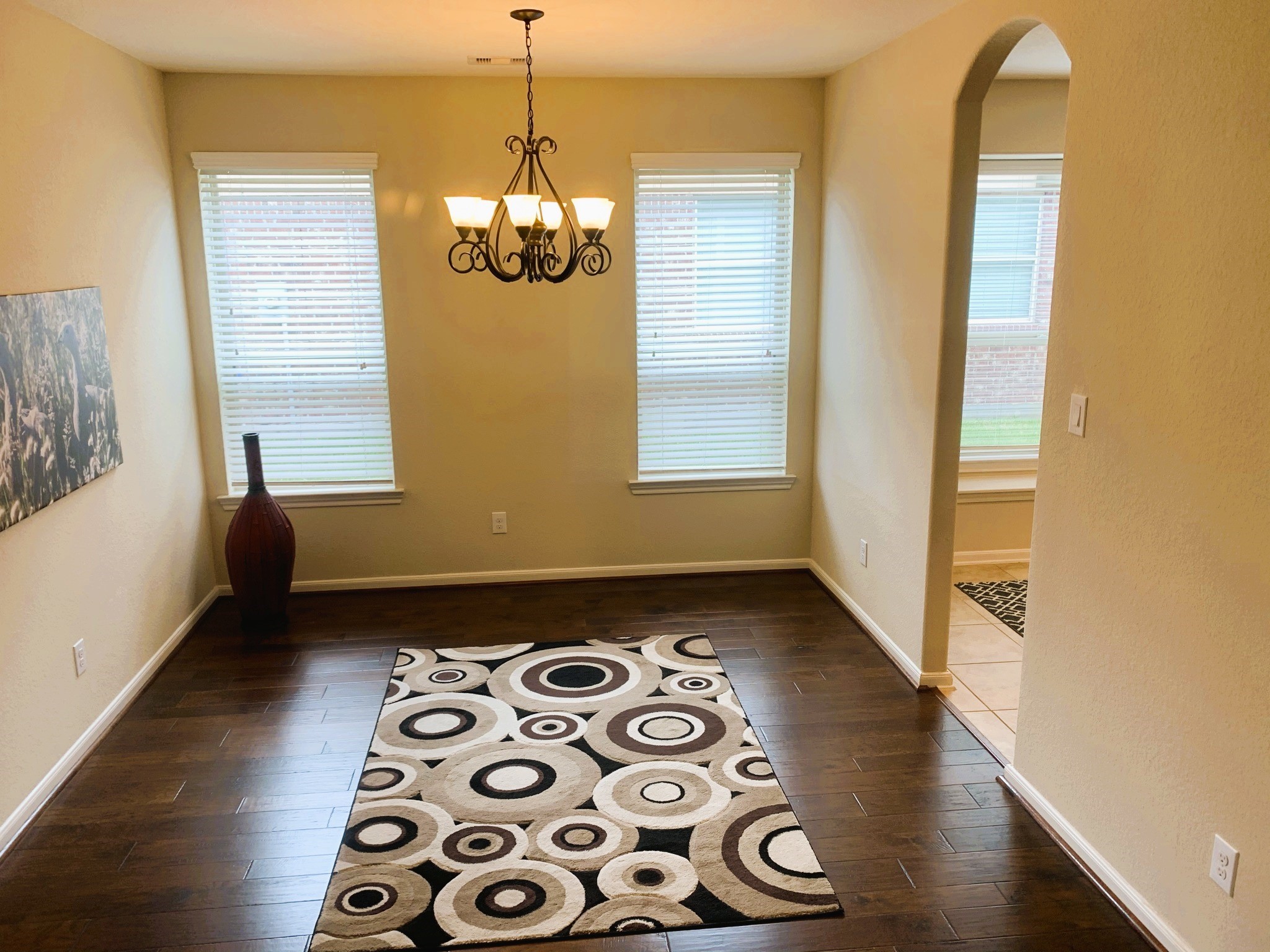 6819 Hunters Trace Lane Baytown, TX 77521 - Photo 6 of 32 a view of an empty room and window