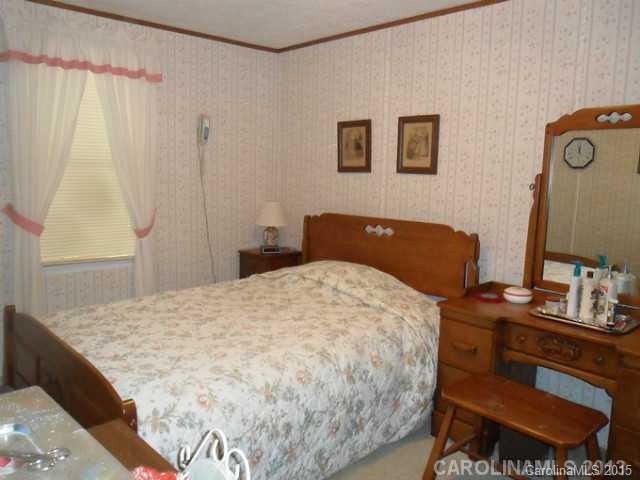 119 Robert Road Crouse, NC 28033 - Photo 7 of 9