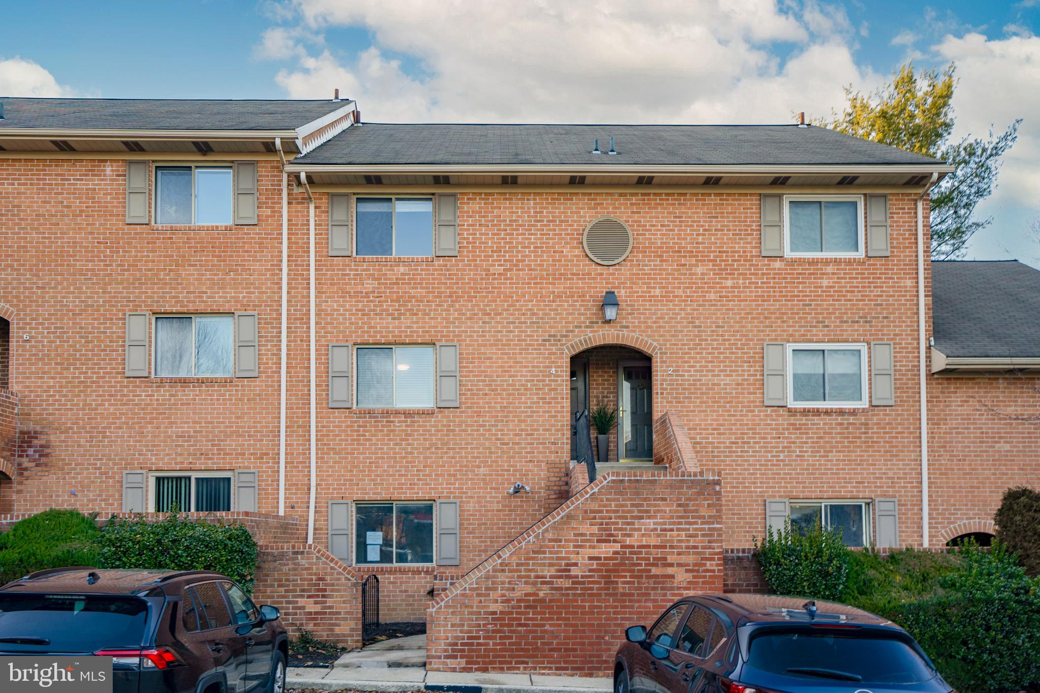 50 Woodside Road, Unit 4, Ardmore, PA 19003 Compass