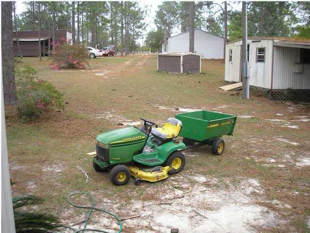 5292 Clint Mason Road Crestview, FL 32539 - Photo 6 of 11 Gallery Image 6