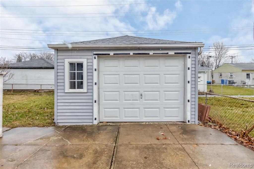 5109 South Gulley Road Dearborn Heights, MI 48125 - Photo 19 of 22