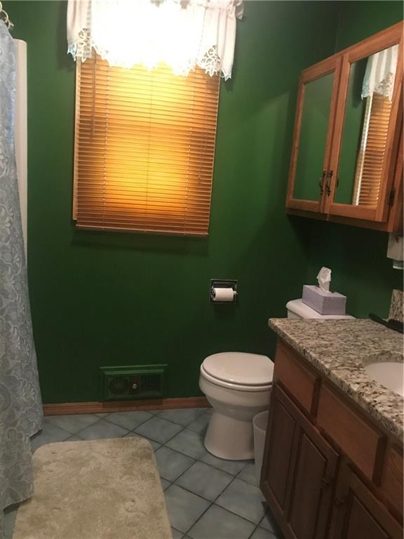 646 Stuchell Road Homer City, PA 15748 - Photo 13 of 20 First Floor Bathroom with Tub and shower.