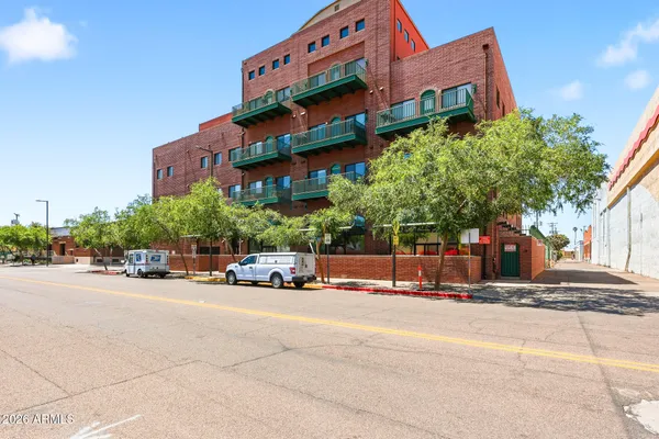 $425,000 | 424 South 2nd Street, Unit 206, Phoenix, AZ 85004