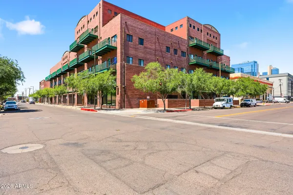 $425,000 | 424 South 2nd Street, Unit 206, Phoenix, AZ 85004