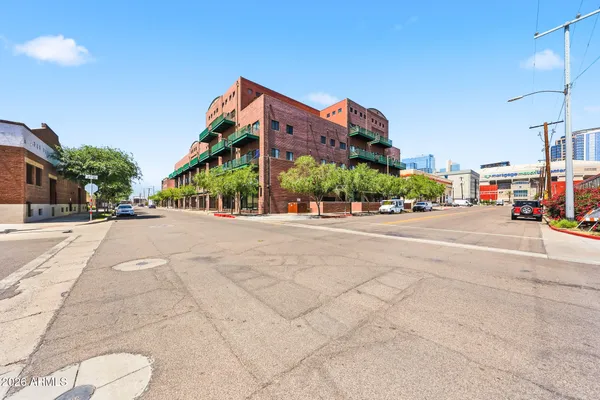 $425,000 | 424 South 2nd Street, Unit 206, Phoenix, AZ 85004