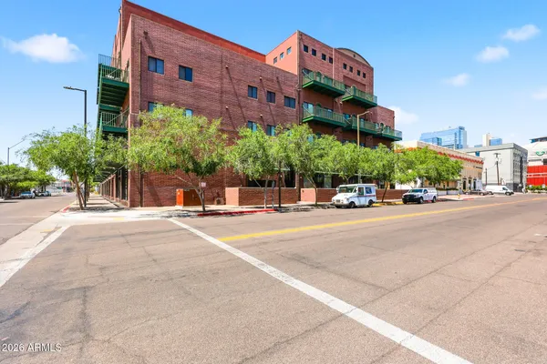 $425,000 | 424 South 2nd Street, Unit 206, Phoenix, AZ 85004