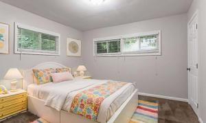 3409 Hyland Drive Decatur, GA 30032 - Photo 5 of 18 a bedroom with a bed and a window