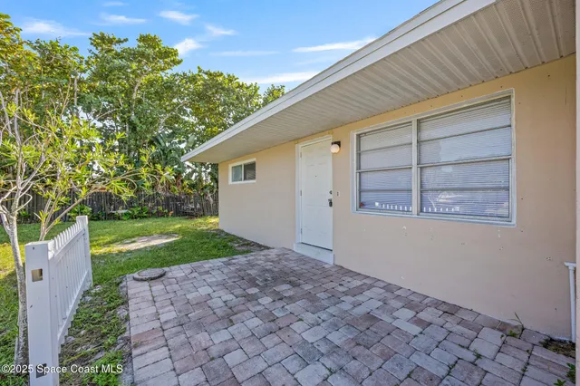 $1,700 | 137 Washington Avenue, Unit B, Indialantic, FL 32903