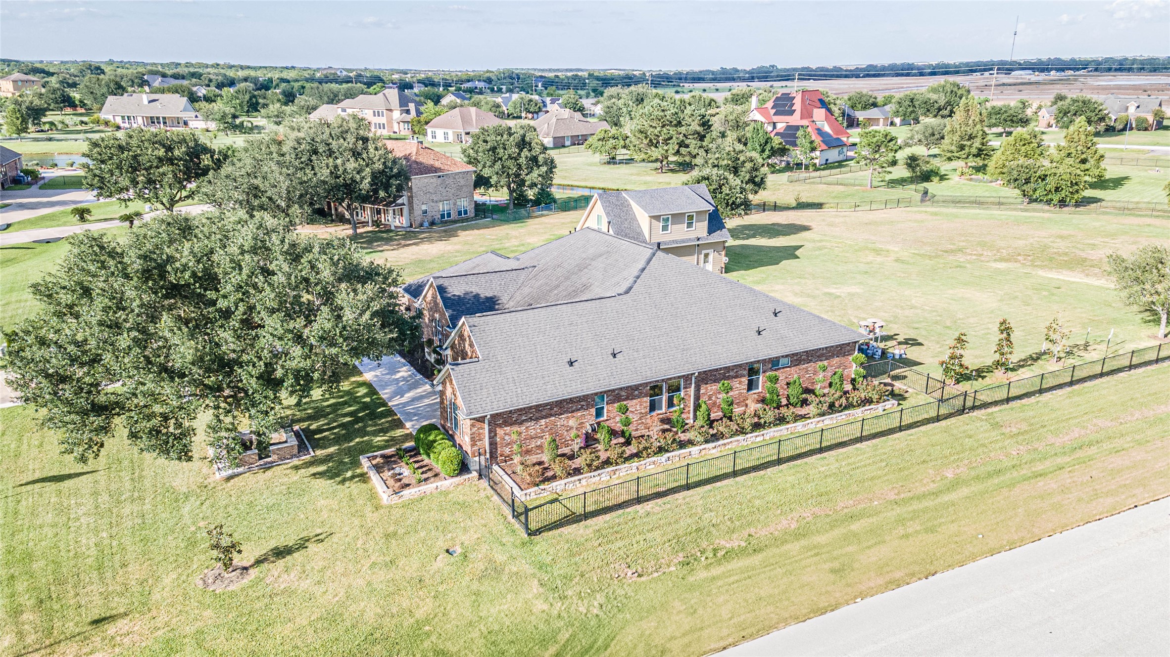 4702 Oasis Point Katy, TX 77493 - Photo 41 of 43 a view of a ocean from a balcony