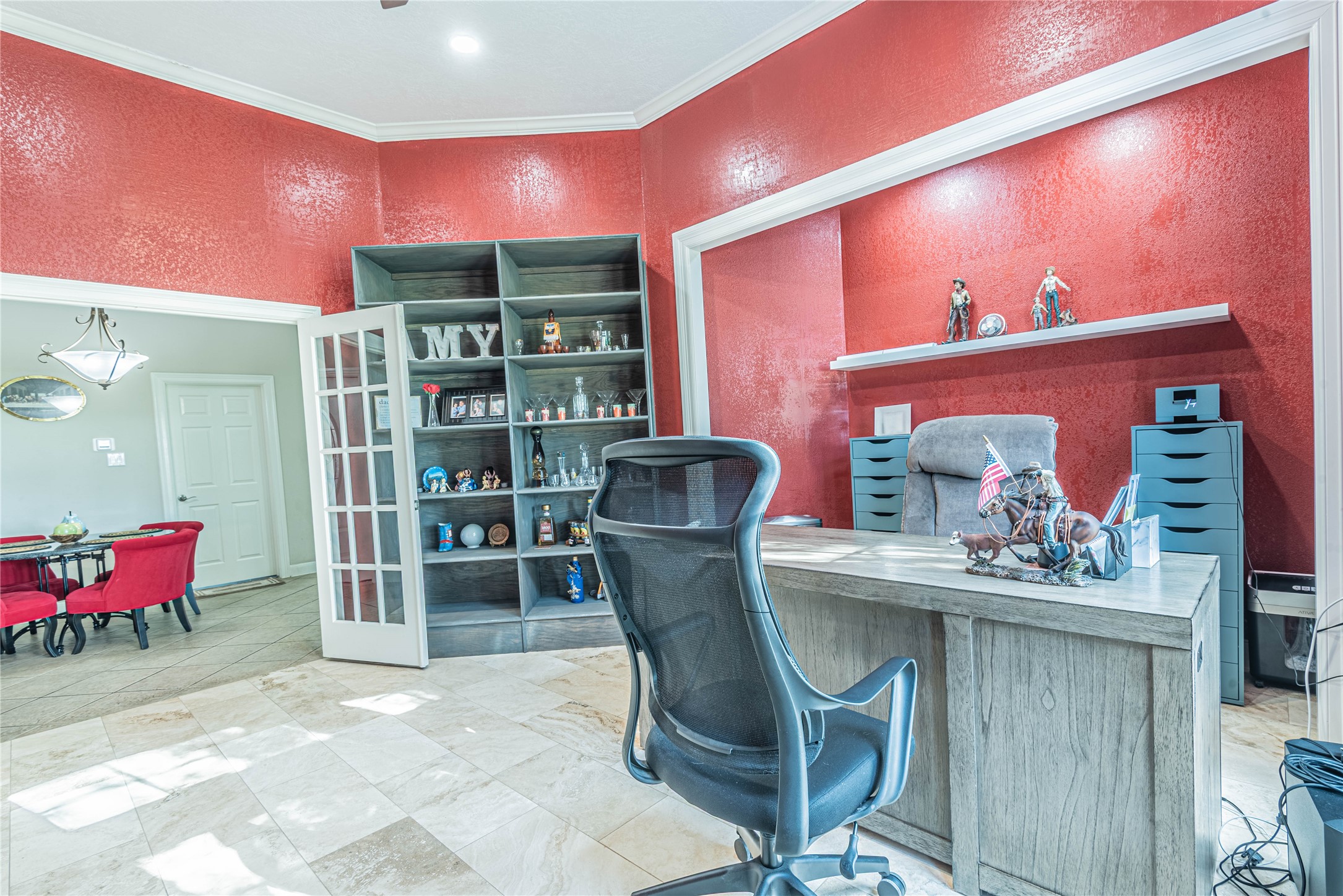 4702 Oasis Point Katy, TX 77493 - Photo 10 of 43 a dining room with furniture and chandelier