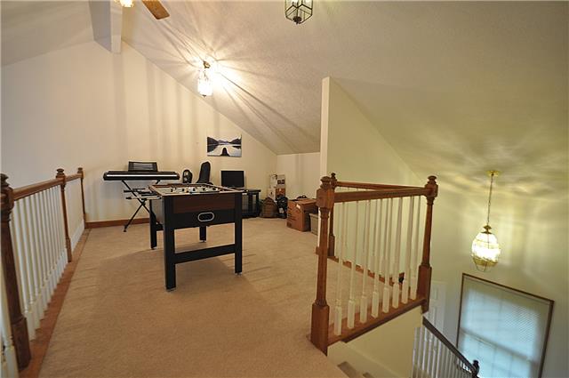 440 Bell Road Watertown, TN 37184 - Photo 11 of 16 a view of a livingroom with furniture and a ceiling fan