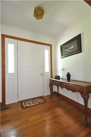 440 Bell Road Watertown, TN 37184 - Photo 5 of 16 a view of a livingroom with furniture