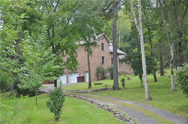 440 Bell Road Watertown, TN 37184 - Photo 8 of 16 front view of a house with a yard