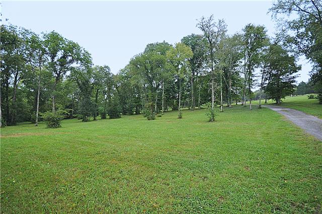 440 Bell Road Watertown, TN 37184 - Photo 10 of 16 a view of a park with large trees