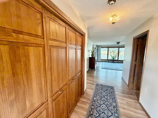 $445,000 | 1665 Oakwood Drive, Worthington, MN 56187