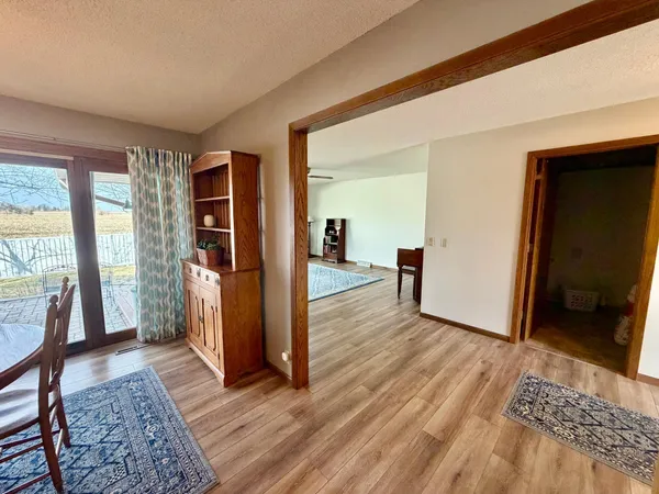 $445,000 | 1665 Oakwood Drive, Worthington, MN 56187