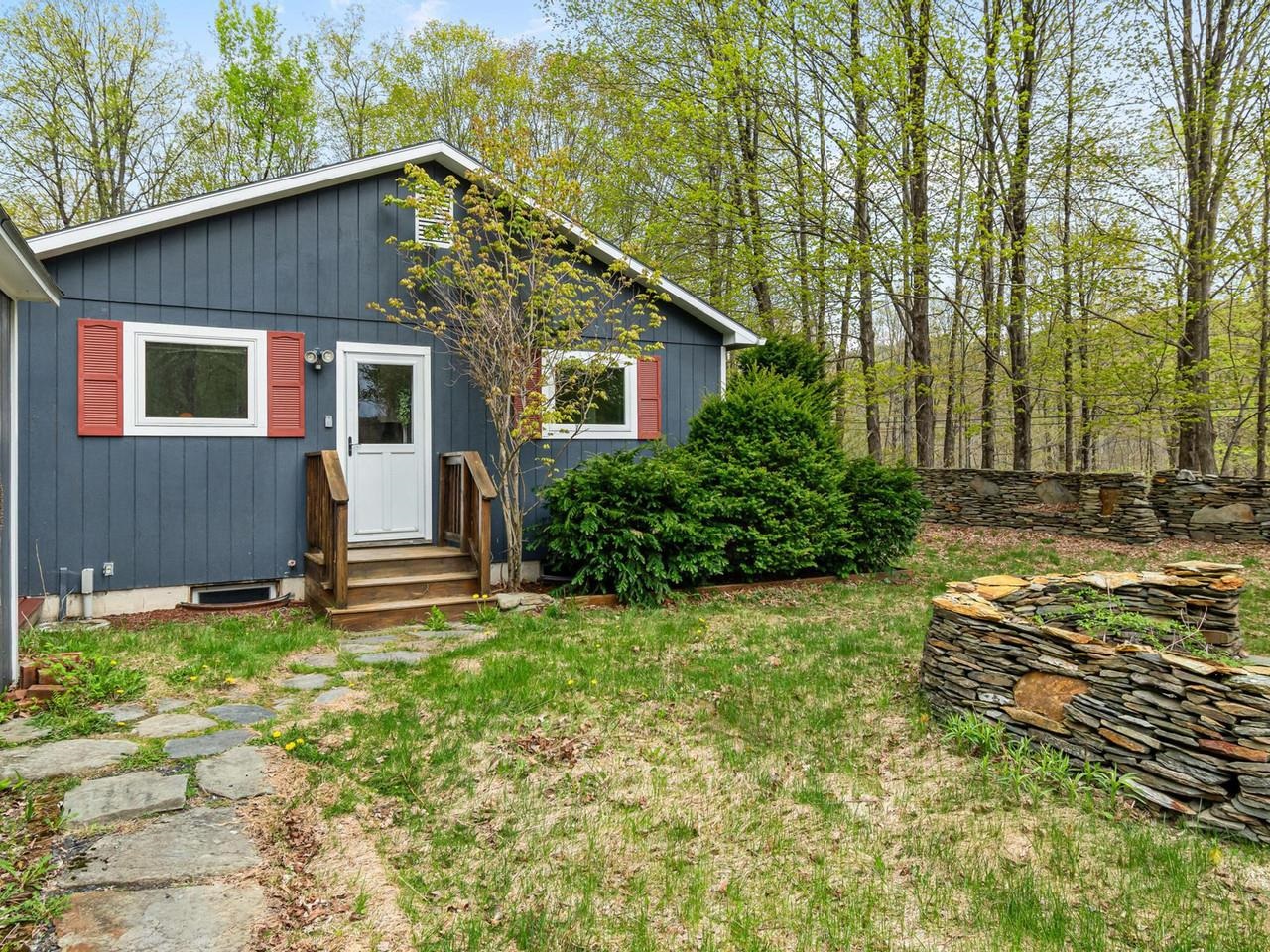 1593 N Road Hinesburg, VT 05461 - Photo 41 of 45