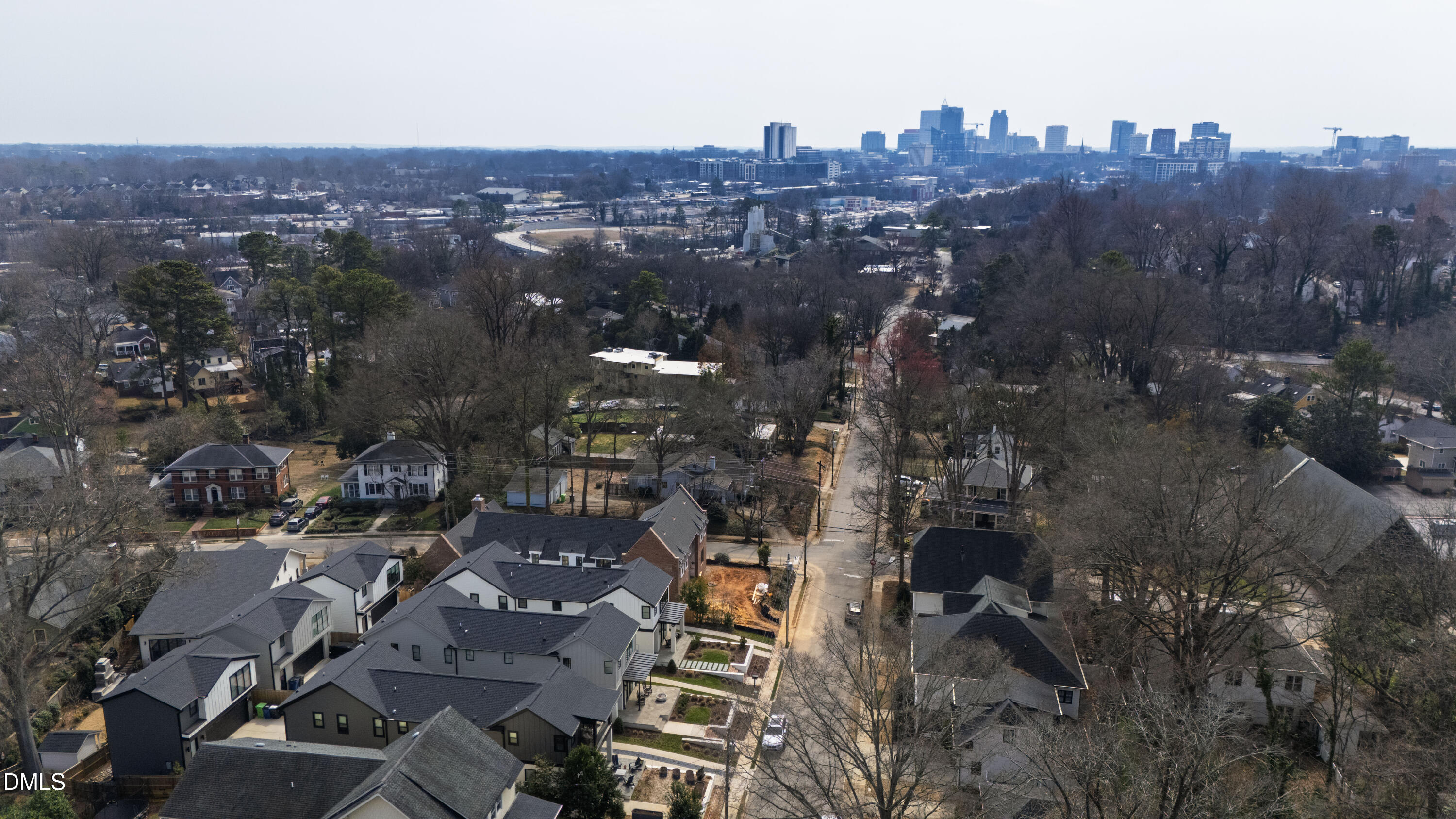 1504 Scales Street Raleigh, NC 27608 - Photo 59 of 61 Scales (6)