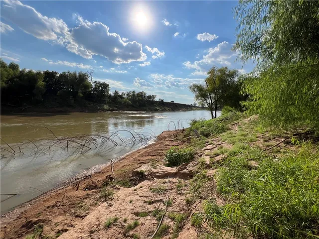 $499,000 | 22.289-acres River Road, College Station, TX 77845