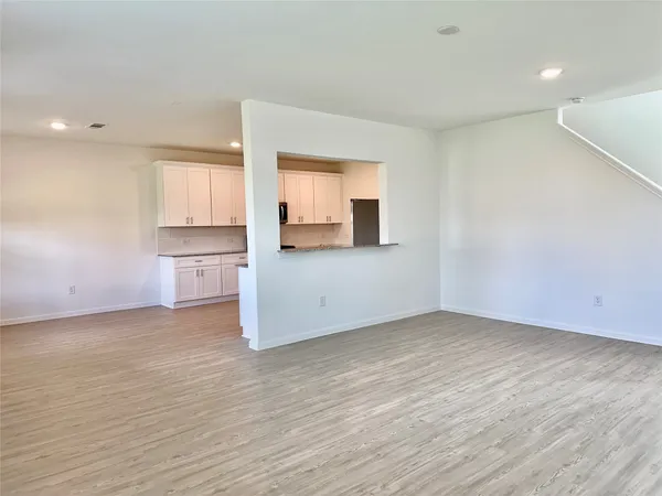 $2,300 | 16530 Pine Arrow Drive, Conroe, TX 77302