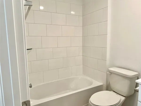 $2,300 | 16530 Pine Arrow Drive, Conroe, TX 77302