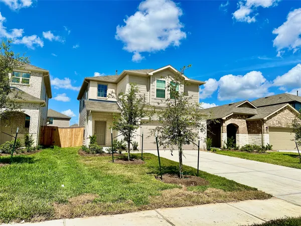 $2,300 | 16530 Pine Arrow Drive, Conroe, TX 77302