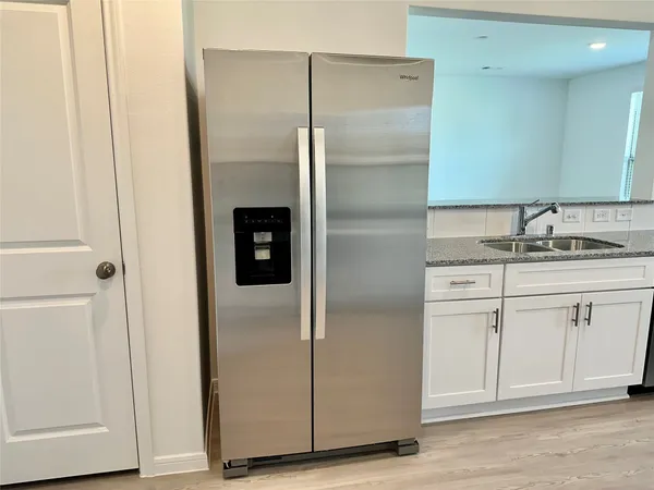 $2,300 | 16530 Pine Arrow Drive, Conroe, TX 77302