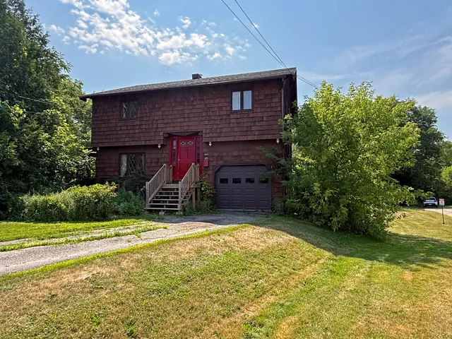 $234,900 | 85 Halifax Street, Winslow, ME 04901