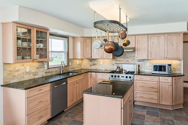 16924 West Austin Road Manchester, MI 48158 - Photo 7 of 10 Photo 7