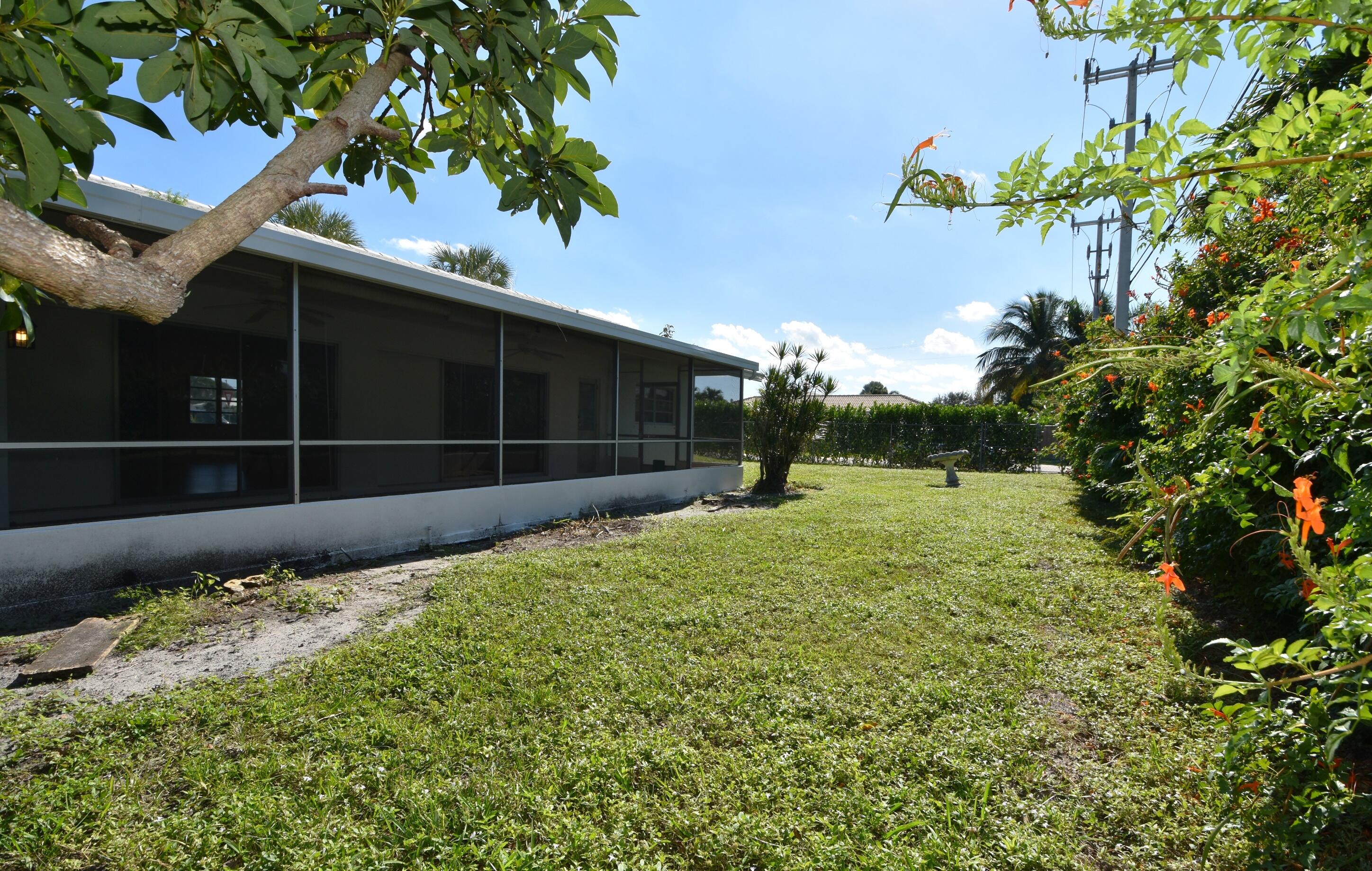 1299 Southwest 12th Avenue Boca Raton, FL 33486 - Photo 17 of 19 bkyd2