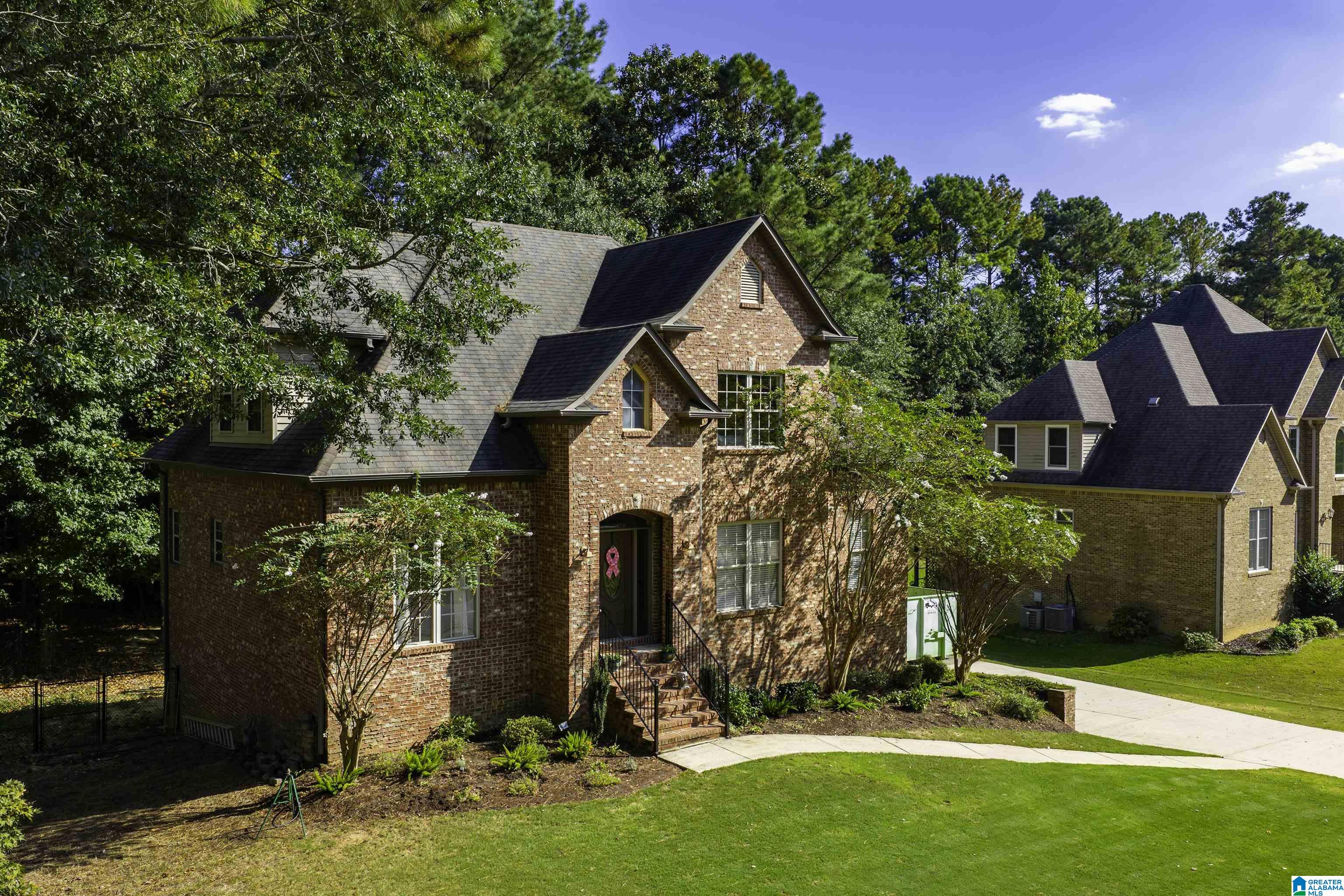 1032 Stoneykirk Road Pelham, AL 35124 - Photo 3 of 44