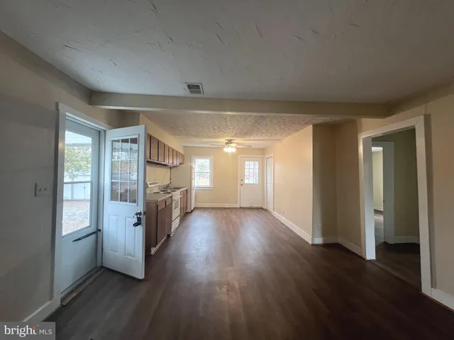 $1,400 | 6565 South Spotswood Trail, Gordonsville, VA 22942