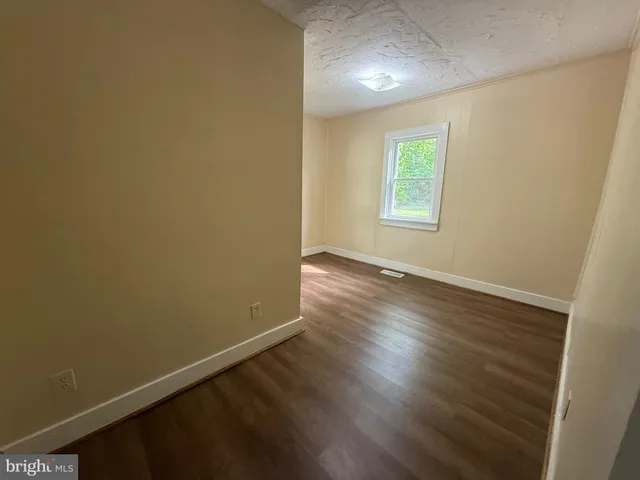 $1,400 | 6565 South Spotswood Trail, Gordonsville, VA 22942