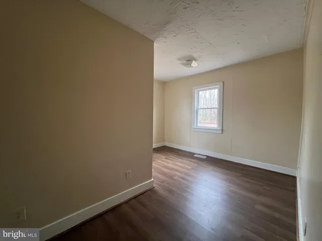 $1,400 | 6565 South Spotswood Trail, Gordonsville, VA 22942